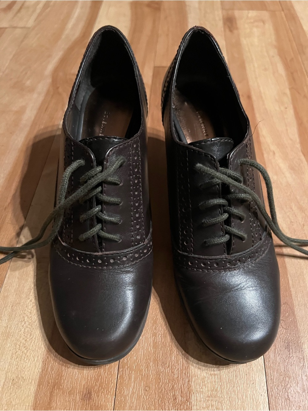 Etienne Aigner Dark Brown Lace-Up Oxford Heels